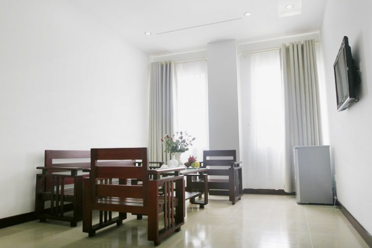 TOURANE HOTEL